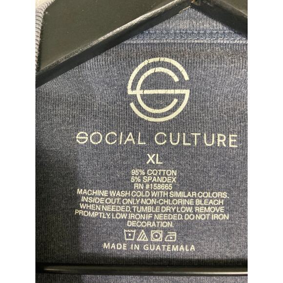 Girls Juniors XL Black Cropped Halloween Graphic Tee Spooky Magic T-Shirt Top - Picture 6 of 6